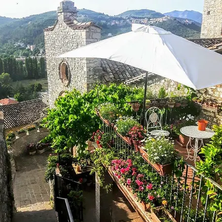 Cuore Del Castello Arrone